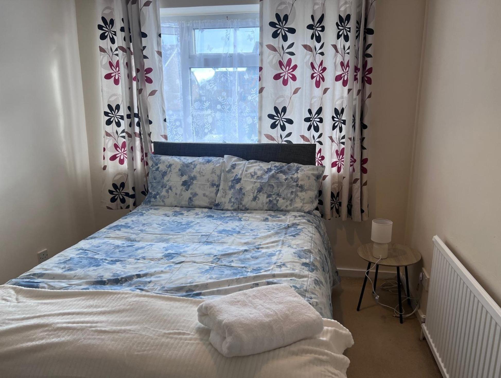Newport Pagnel Guest House Newport Pagnell Ngoại thất bức ảnh