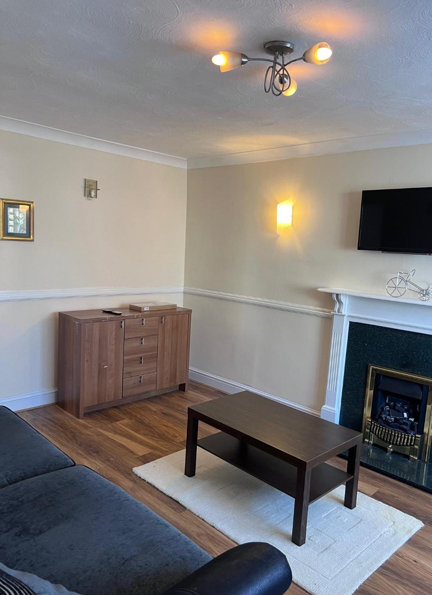 Newport Pagnel Guest House Newport Pagnell Ngoại thất bức ảnh